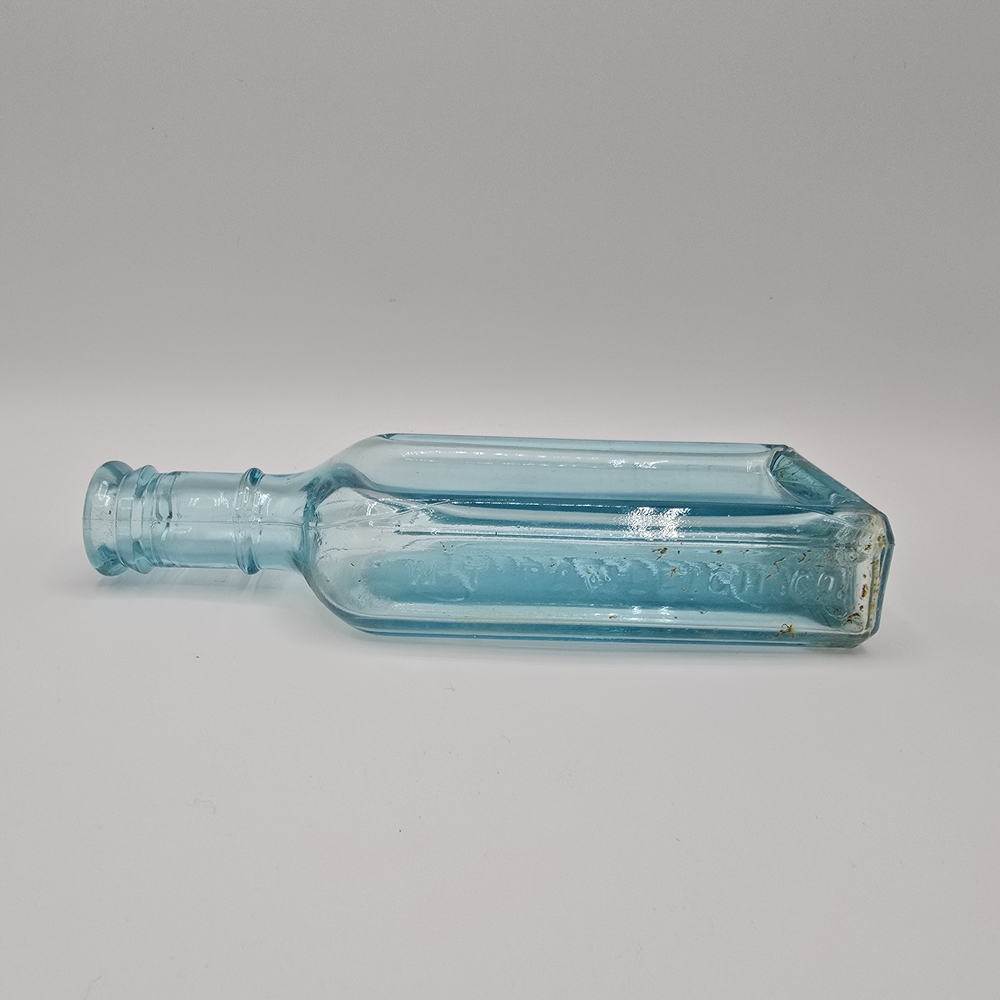 Vintage W.T. Rawleigh Co. Aqua Glass Bottle 6.25” Freeport Ill. Embossed - Picture 7 of 16